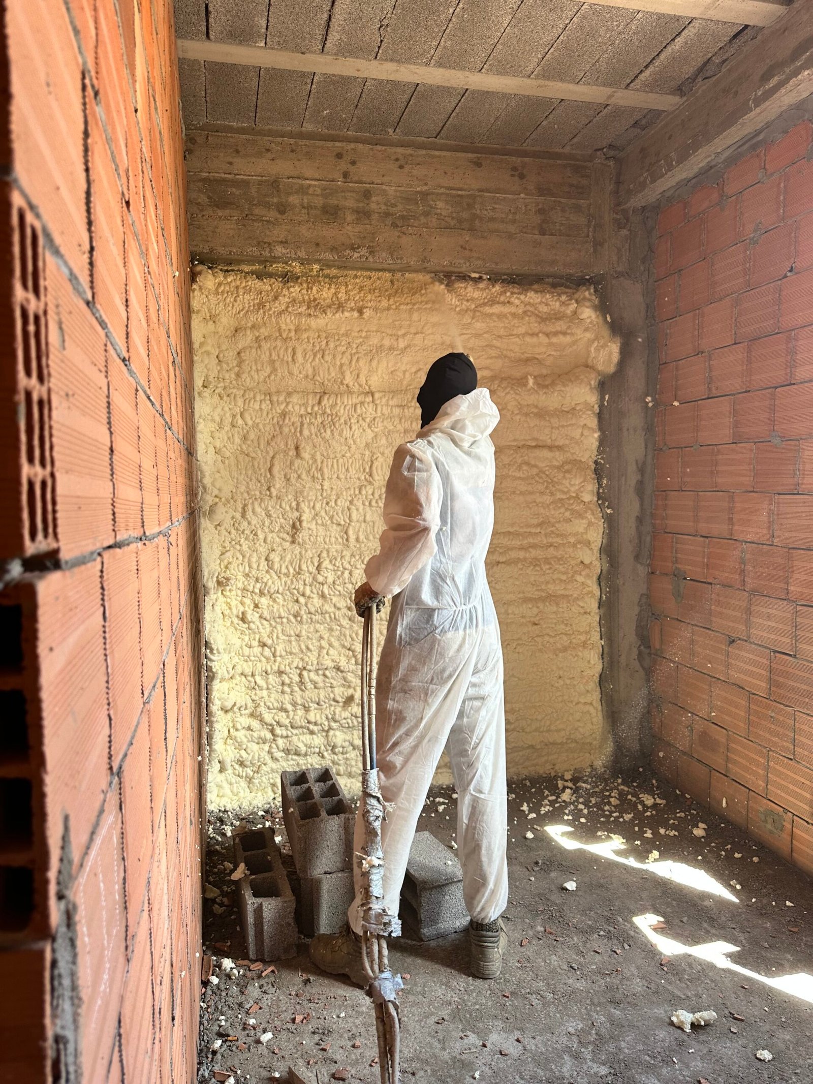 Isolation Thermique El Jadida: Mousse Polyuréthane ICYNENE Maroc