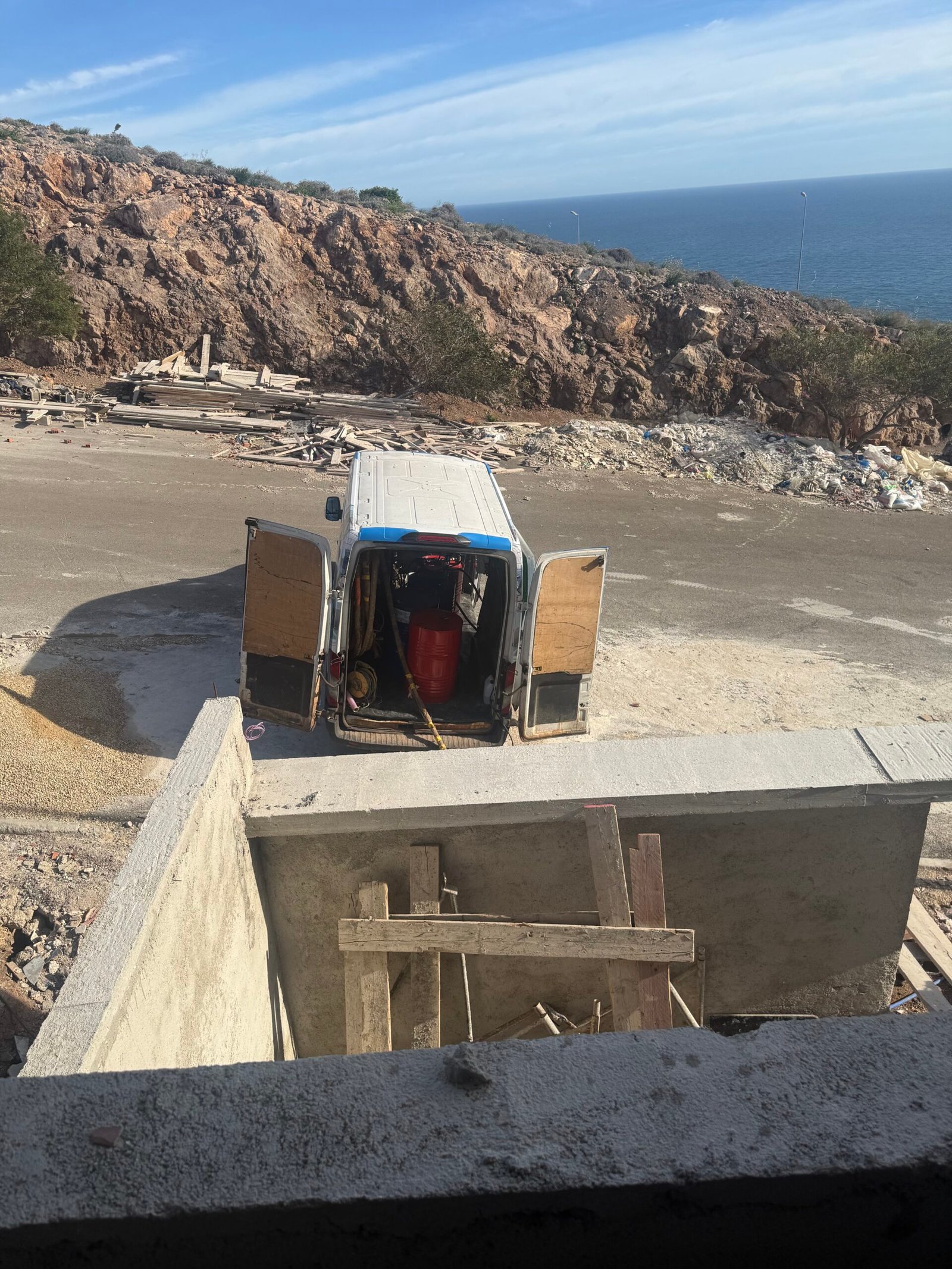 Isolation de sol au Maroc projection mousse polyuréthane efficace