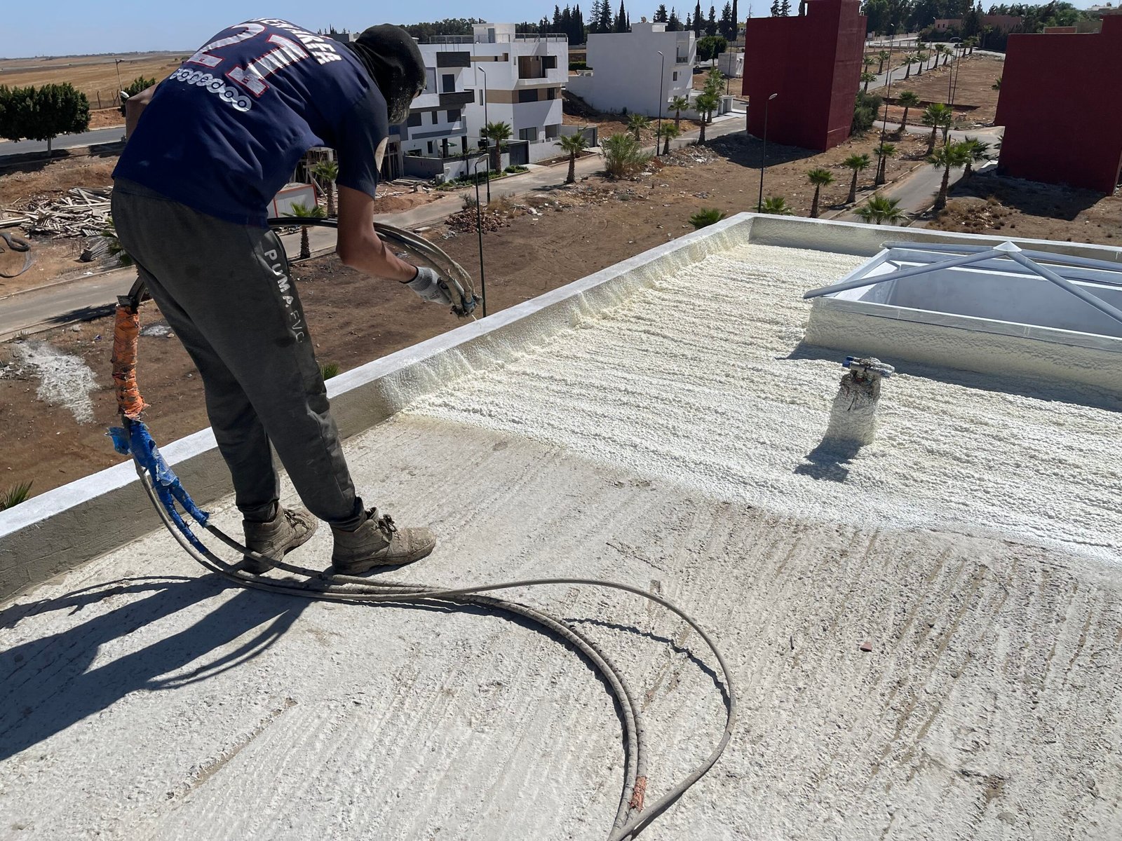 Isolation des sols en mousse polyuréthane projetée au Maroc
